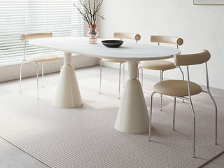  现代极简 亲肤皮革面料+填充柔软海绵+碳素钢银色支撑脚 餐椅