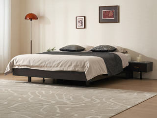  英伦风 创意无床头设计 小空间无拘束 进口实木微雕锻打锤纹工艺 内收床腿视觉悬浮腾空 1.8*2.0米 实木床（搭配满铺燕尾油漆床板）