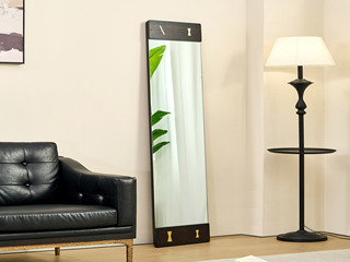  英伦风 进口实木微雕工艺 设计感深浅光影变化 灵动铜件点缀 穿衣镜