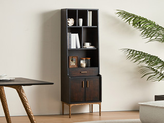  英伦风 进口实木微雕工艺 设计感深浅光影变化 开放式展示架 大容量多元化储物空间 书柜