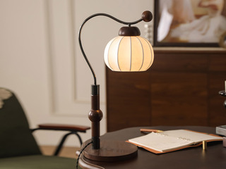 【包邮】 宋式美学风格 蚕丝灯罩+白蜡木+实心铝件+电镀 客厅卧室中古系列 台灯-实木L2305-珍珠黑-三色 珍珠黑 台灯(含光源 E27)（内蒙古，新疆，西藏，青海，甘肃、宁夏等地区不包邮 运费请咨询客服)