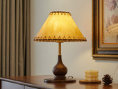 【包邮】格美灯饰 宋式美学风格 橡木+铁艺+仿羊皮灯罩 客厅卧室中古系列 实木LT8007-胡桃-三色 胡桃木色 台灯(含光源 E27)（内蒙古，新疆，西藏，青海，甘肃、宁夏等地区不包邮 运费请咨询客服)